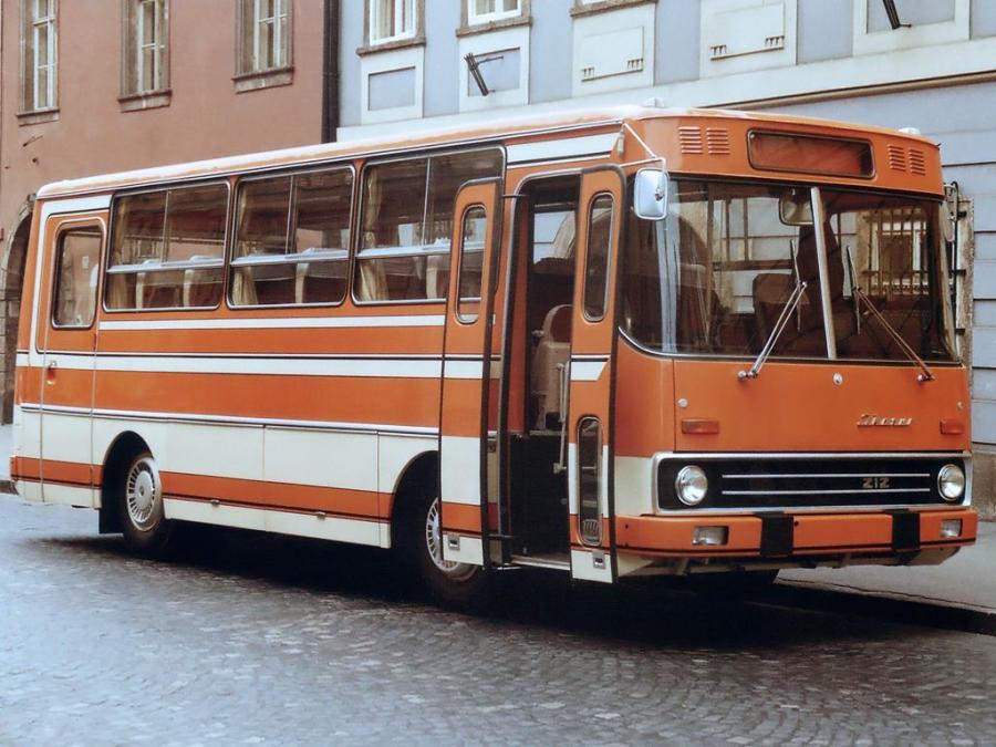  Ikarus 212 1976 года  (фото 1 из 9)